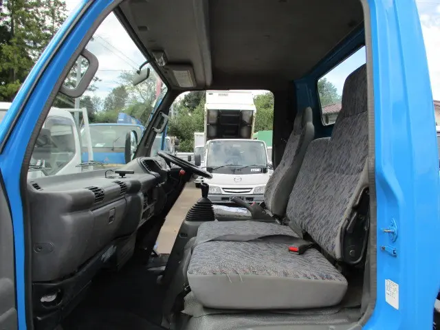 いすゞ エルフ KR-NPR72GN(2WD)の写真41