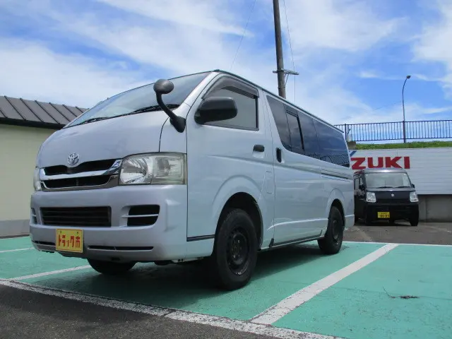 トヨタ ハイエースバン ADF-KDH206V(4WD)の写真11