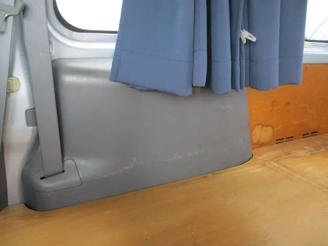 トヨタ ハイエースバン ADF-KDH206V(4WD)の写真25