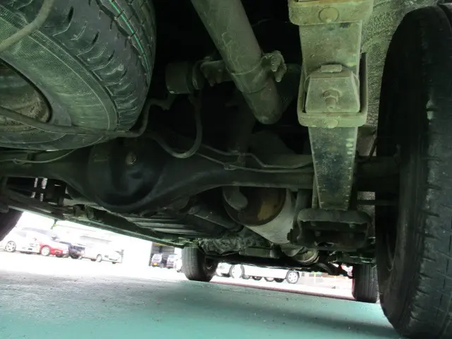 トヨタ ハイエースバン ADF-KDH206V(4WD)の写真45