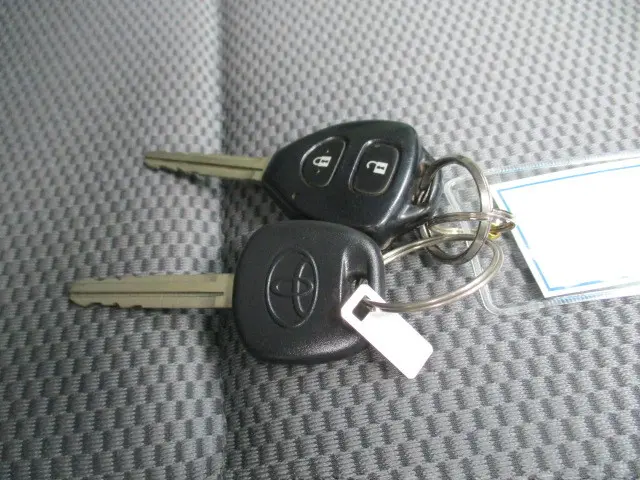 トヨタ ハイエースバン ADF-KDH206V(4WD)の写真47