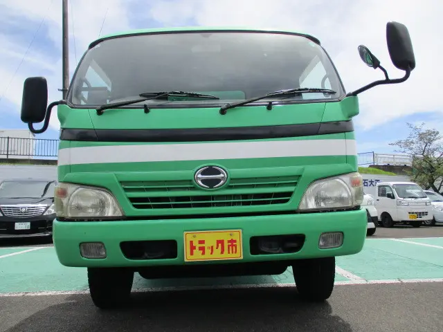 日野 デュトロ BDG-XZU404M(2WD)の写真17