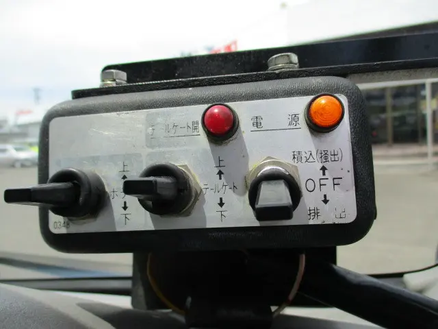 日野 デュトロ BDG-XZU404M(2WD)の写真43