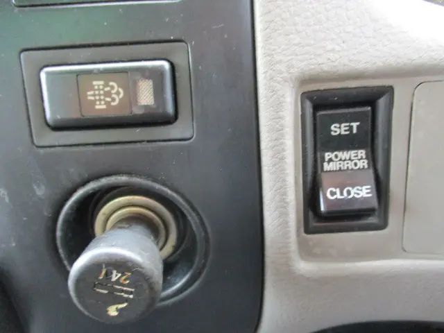 日野 デュトロ BDG-XZU404M(2WD)の写真45