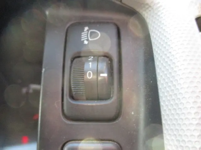 トヨタ ハイエースバン ADF-KDH206V(4WD)の写真32