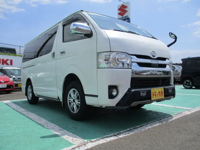 トヨタ ハイエースレジアス QDF-GDH206V(4WD)の写真17
