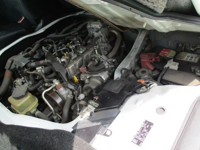 トヨタ ハイエースレジアス QDF-GDH206V(4WD)の写真22