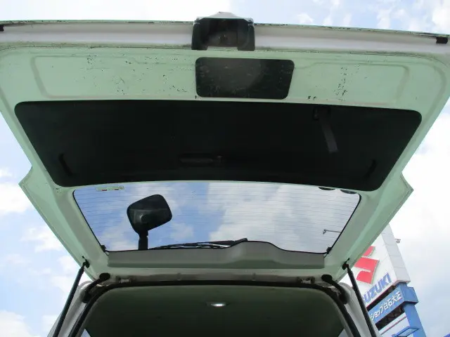 トヨタ ハイエースレジアス QDF-GDH206V(4WD)の写真28