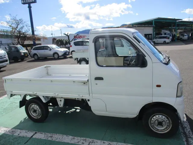 スズキ キャリイ LE-DA62T(4WD)の写真5