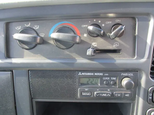 三菱 キャンター KK-FE51CBD(2WD)の写真38