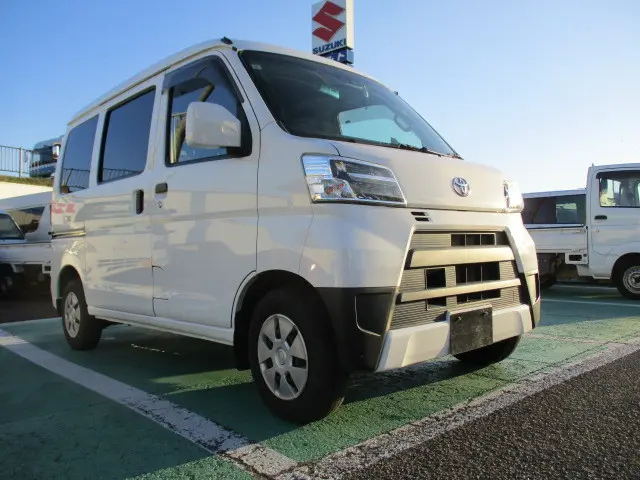 トヨタ ピクシスバン EBD-S331M(4WD)の写真16