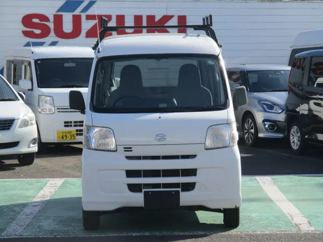 ダイハツ ハイゼットバン EBD-S331V(4WD)の写真2