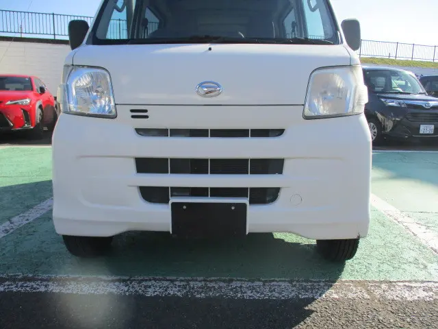 ダイハツ ハイゼットバン EBD-S331V(4WD)の写真12
