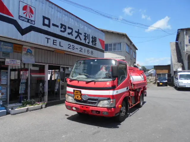 日野 デュトロ BDG-XZU304M(2WD)の写真1