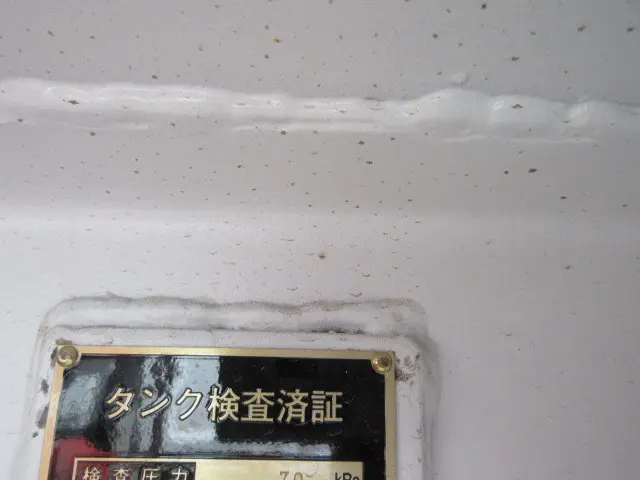 いすゞ エルフ BDG-NKS85AN(4WD)の写真19