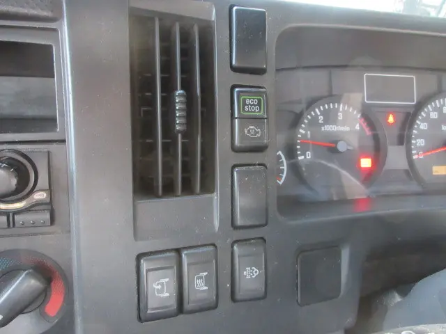 いすゞ エルフ SKG-NPS85AN改(4WD)の写真14