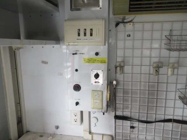 いすゞ エルフ TDG-NMS85ANの写真13