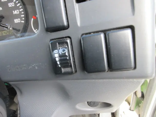 いすゞ エルフ TDG-NMS85ANの写真22