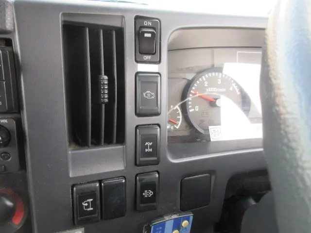 いすゞ エルフ TDG-NMS85ANの写真23