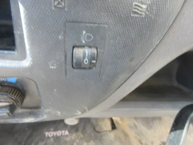 トヨタ ライトエーストラック GK-KM80(4WD)の写真12