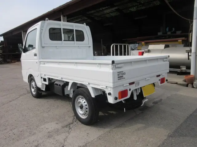 日産 クリッパートラック 3BD-DR16T(4WD)の写真3
