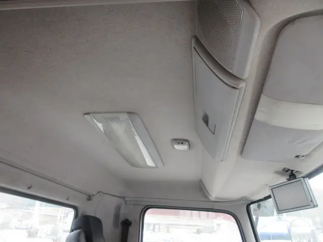 UD コンドル TKG-MK38L(2WD)の写真10