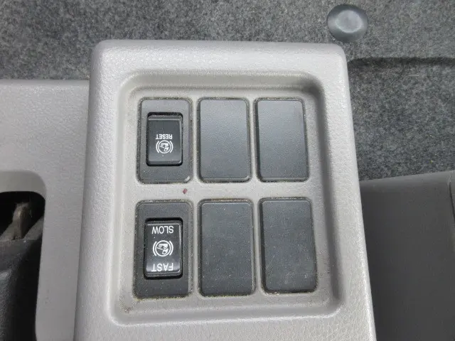 UD コンドル TKG-MK38L(2WD)の写真19