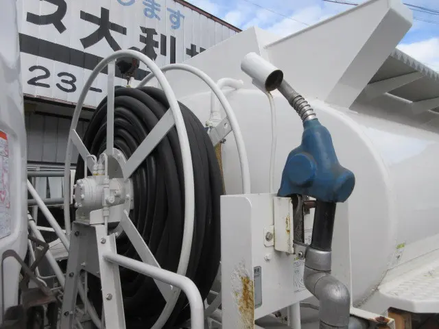 UD コンドル TKG-MK38L(2WD)の写真22