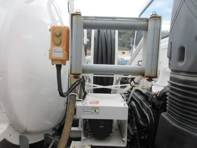 UD コンドル TKG-MK38L(2WD)の写真30