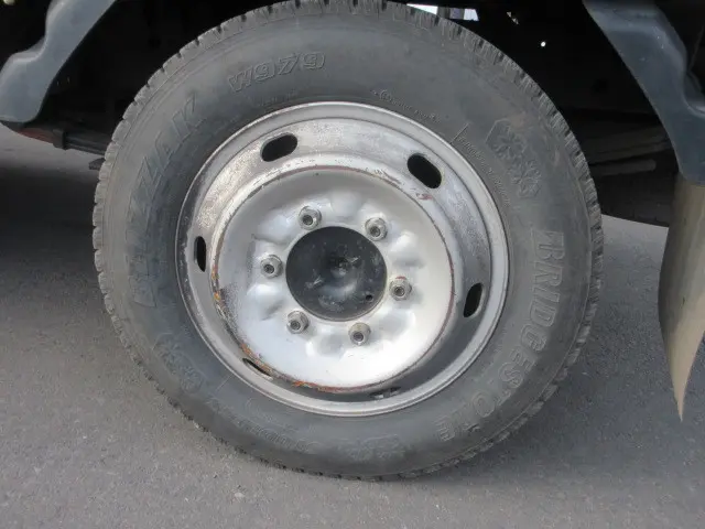 いすゞ エルフ KR-NHS69EA(4WD)の写真10