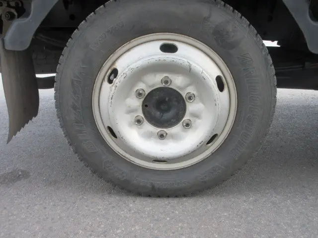 いすゞ エルフ KR-NHS69EA(4WD)の写真11