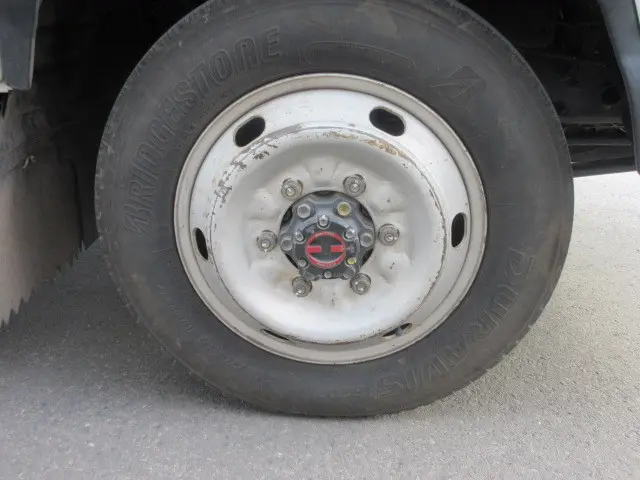 いすゞ エルフ KR-NHS69EA(4WD)の写真12