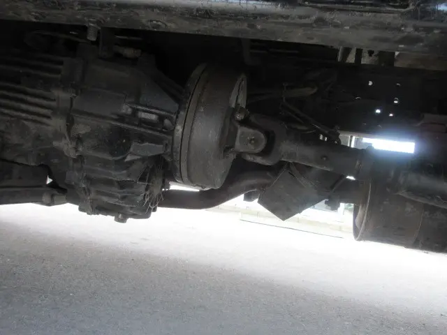 いすゞ エルフ KR-NHS69EA(4WD)の写真14