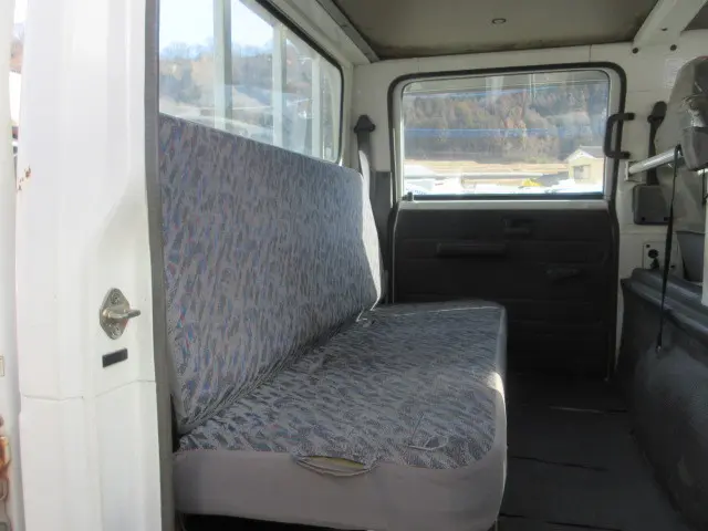 いすゞ エルフ KR-NHS69EA(4WD)の写真19