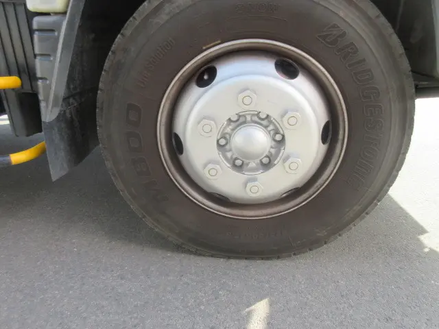 三菱 キャンター TKG-FEB90(2WD)の写真11