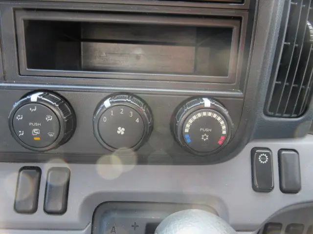 三菱 キャンター TKG-FEB90(2WD)の写真37