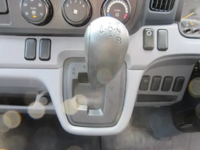 三菱 キャンター TKG-FEB90(2WD)の写真39