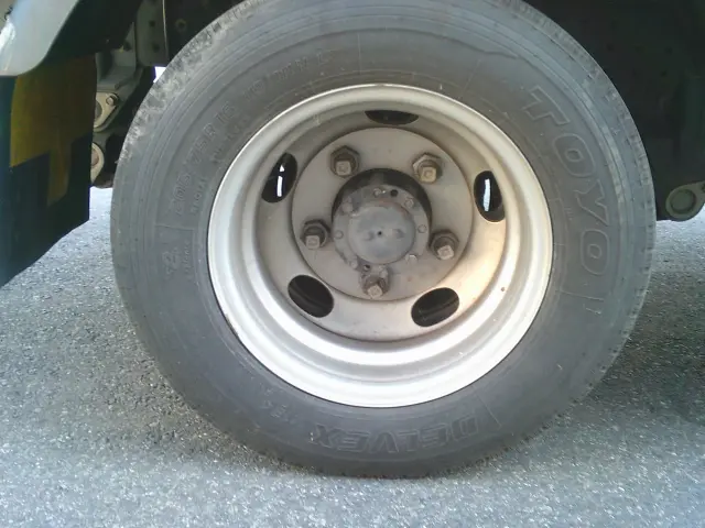 三菱 キャンター TPG-FEA50(2WD)の写真16