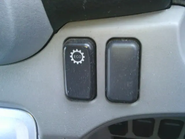 三菱 キャンター TPG-FEA50(2WD)の写真33