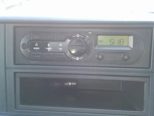 三菱 キャンター TPG-FEA50(2WD)の写真37