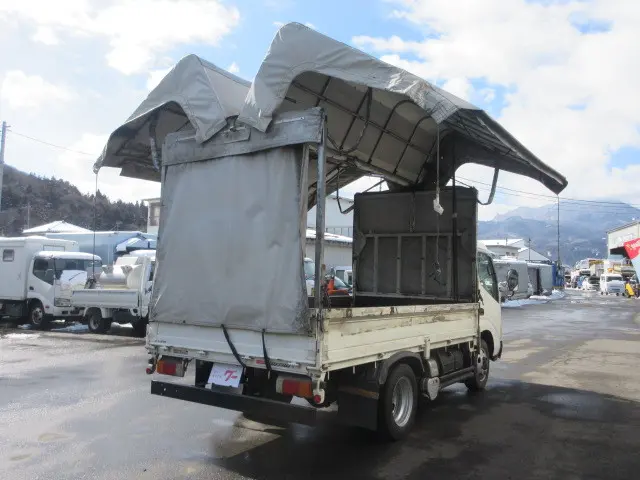 トヨタ トヨエース BDG-XZU378(4WD)の写真4