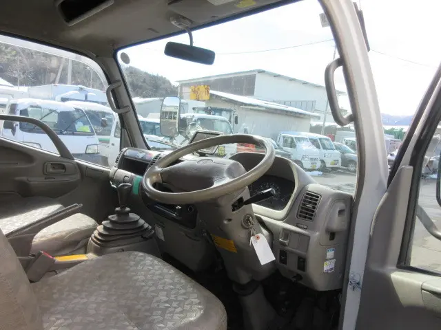 トヨタ トヨエース BDG-XZU378(4WD)の写真29