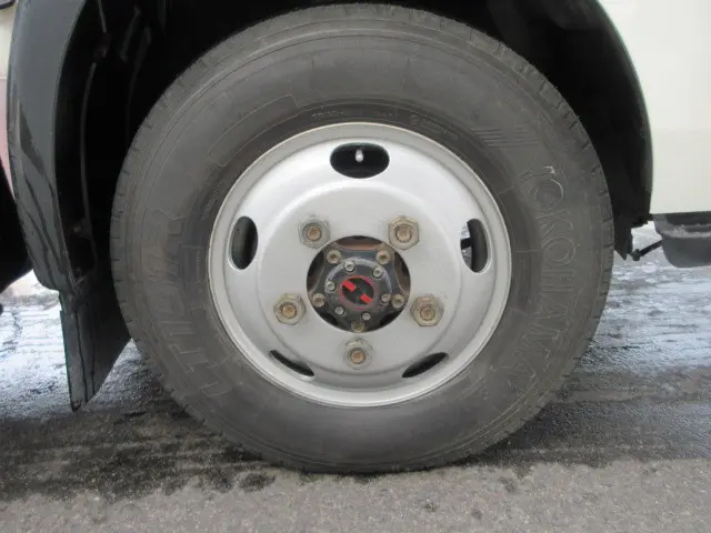 日野 デュトロ TKG-XZU675M(4WD)の写真13