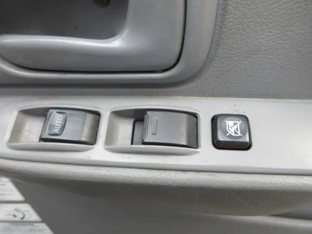 日野 デュトロ TKG-XZU675M(4WD)の写真34