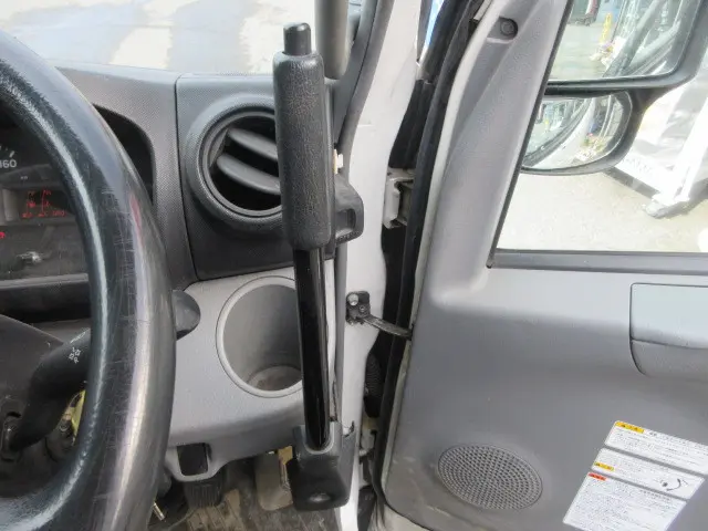 日野 デュトロ TKG-XZU675M(4WD)の写真38