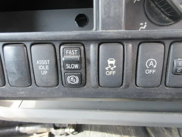 日野 デュトロ TKG-XZU675M(4WD)の写真45