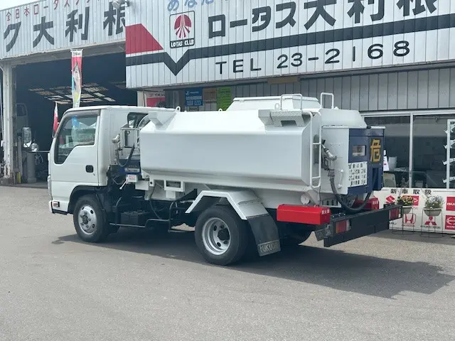 いすゞ エルフ TPG-NKS85AN(4WD)の写真2