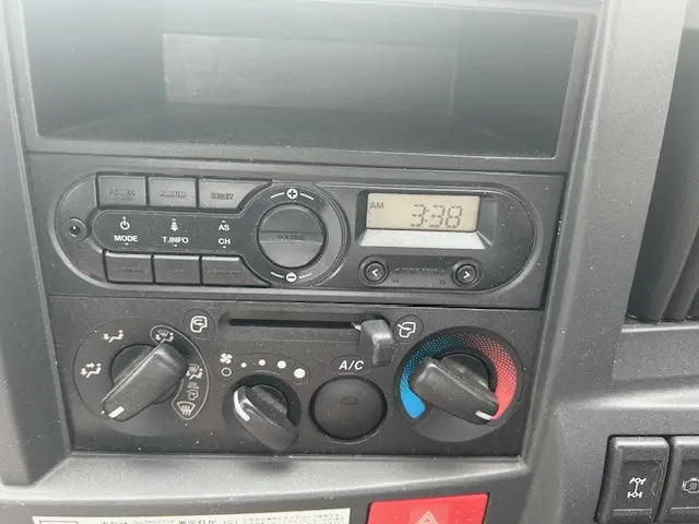 いすゞ エルフ TPG-NKS85AN(4WD)の写真15