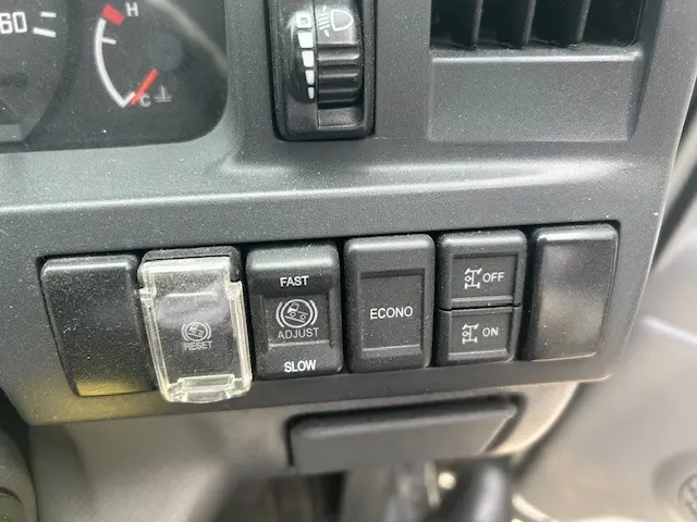 いすゞ エルフ TPG-NKS85AN(4WD)の写真17