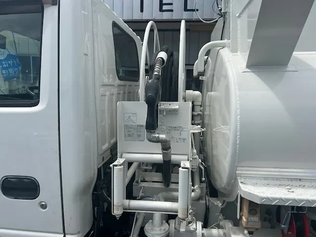 いすゞ エルフ BDG-NKS85AN(4WD)の写真27